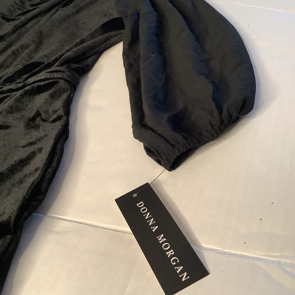 DONNA MORGAN Size 12 Black Stretch Velvet Short Romper Sheer Sleeve Long Sleeve - Picture 10 of 10